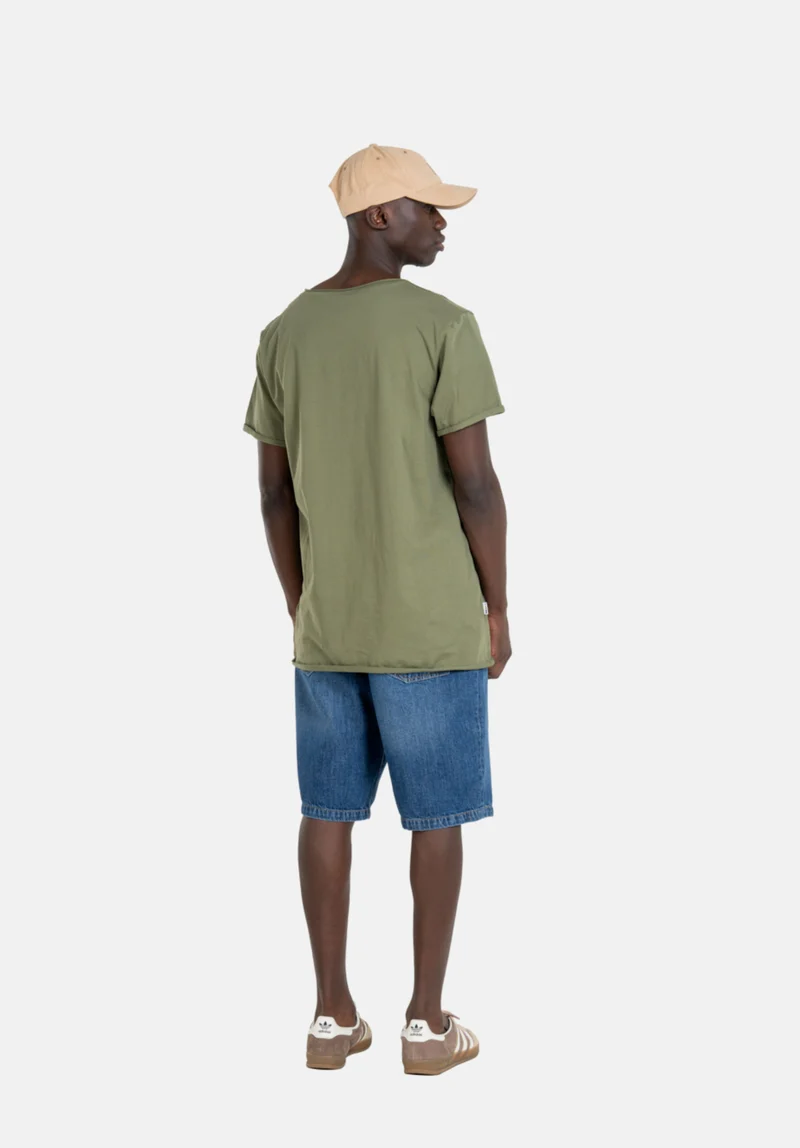 Solid Short