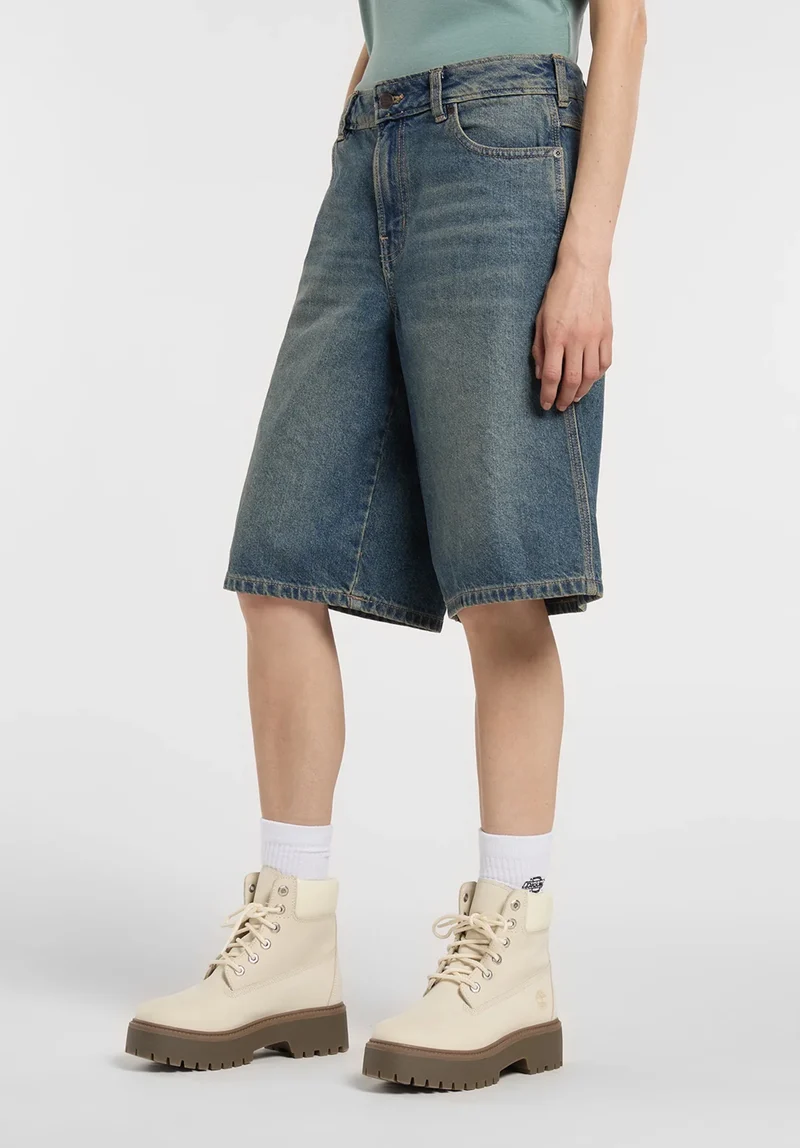 957 13 Inch Denim