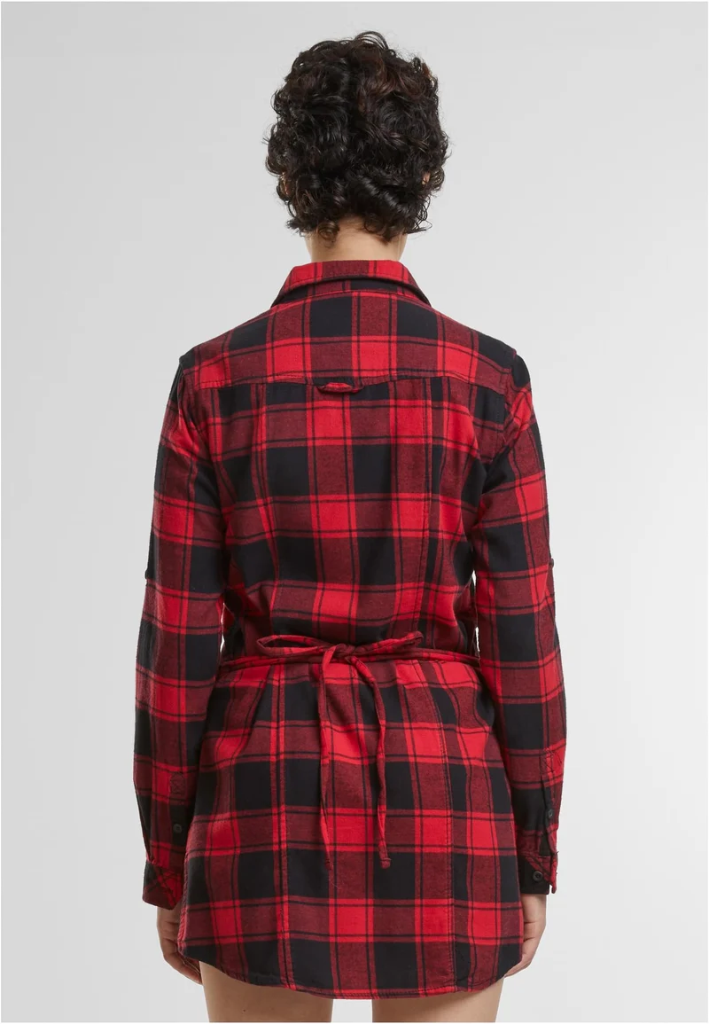 B Longshirt Lucy