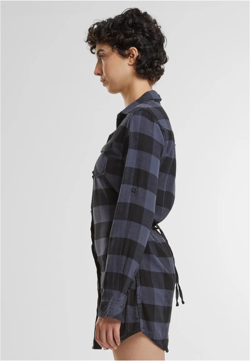 B Longshirt Lucy