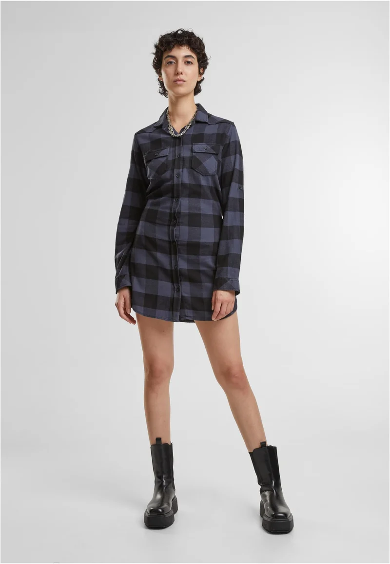 B Longshirt Lucy