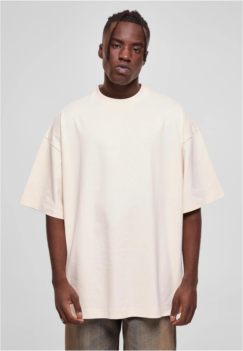 UC Huge Tee