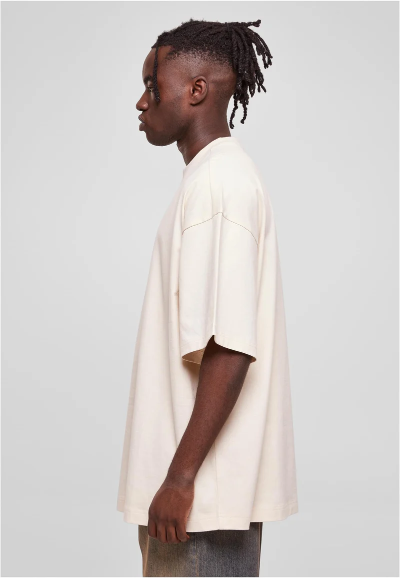 UC Huge Tee