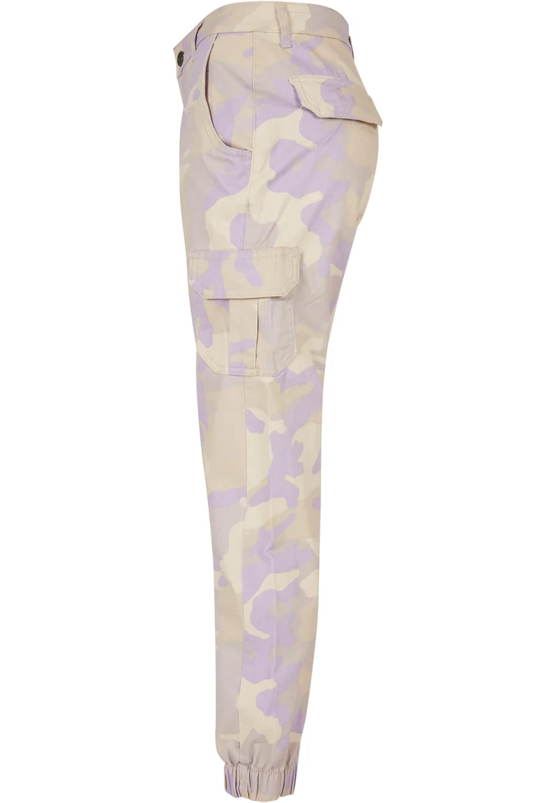 UC High Waist Camo Cargo Pants