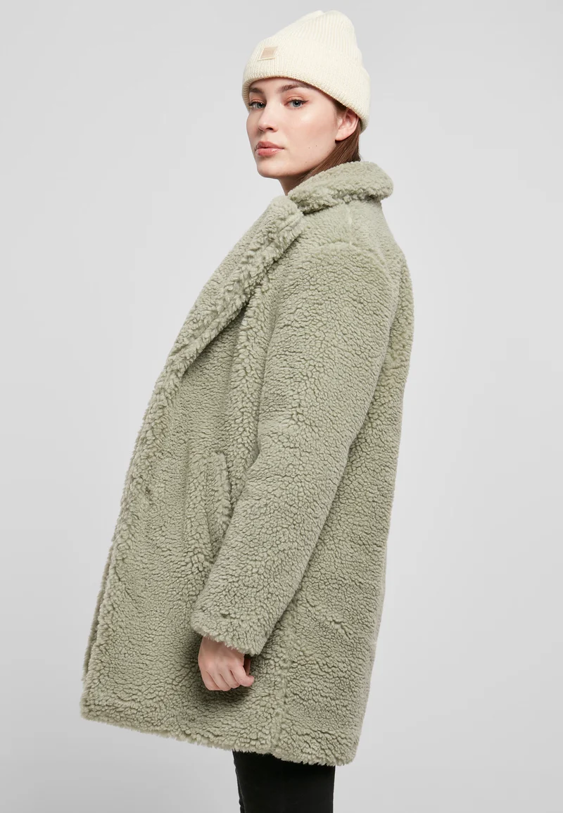 UC Oversized Sherpa Coat