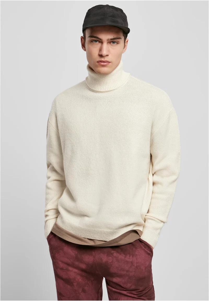 UC Oversized Roll Neck Sweater