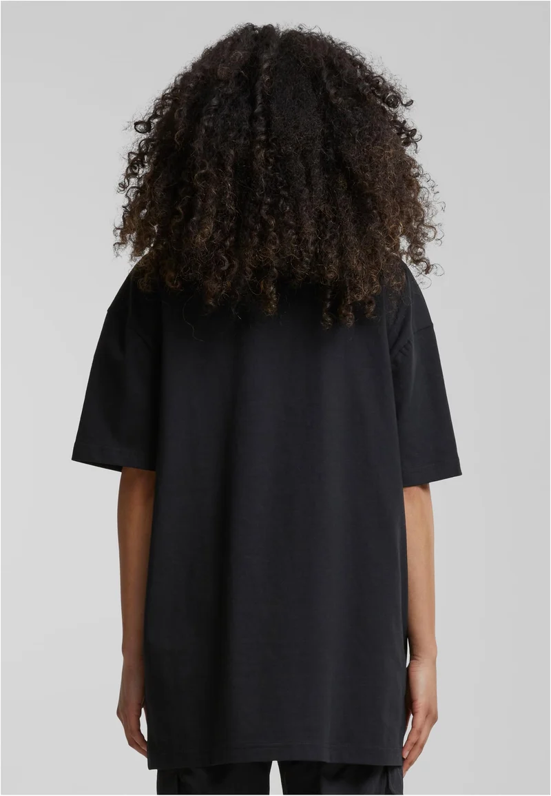 UC Oversized Boyfriend Tee