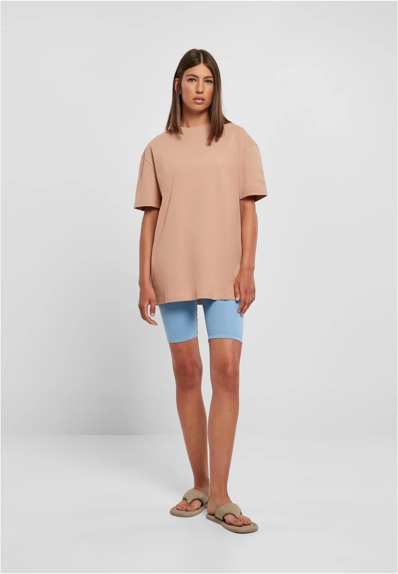 UC Oversized Boyfriend Tee