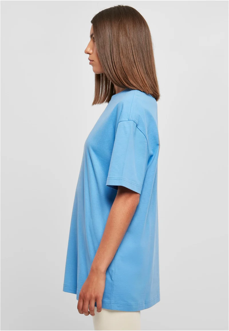 UC Oversized Boyfriend Tee