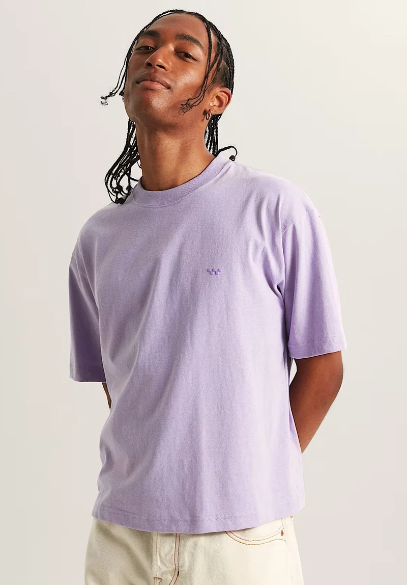 LX Blurred Face Short