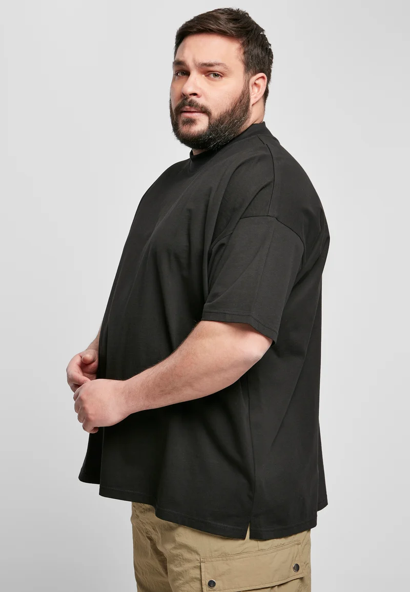 UC Oversized Mock Neck Tee