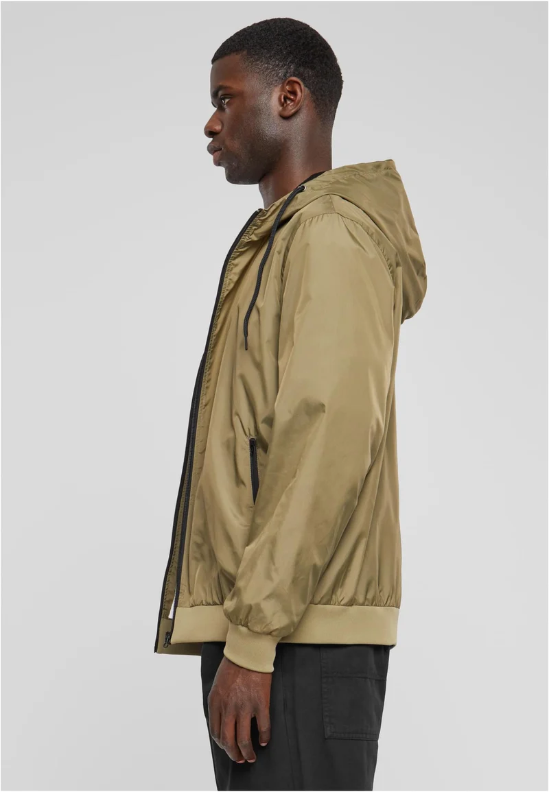 UC Contrast Windrunner