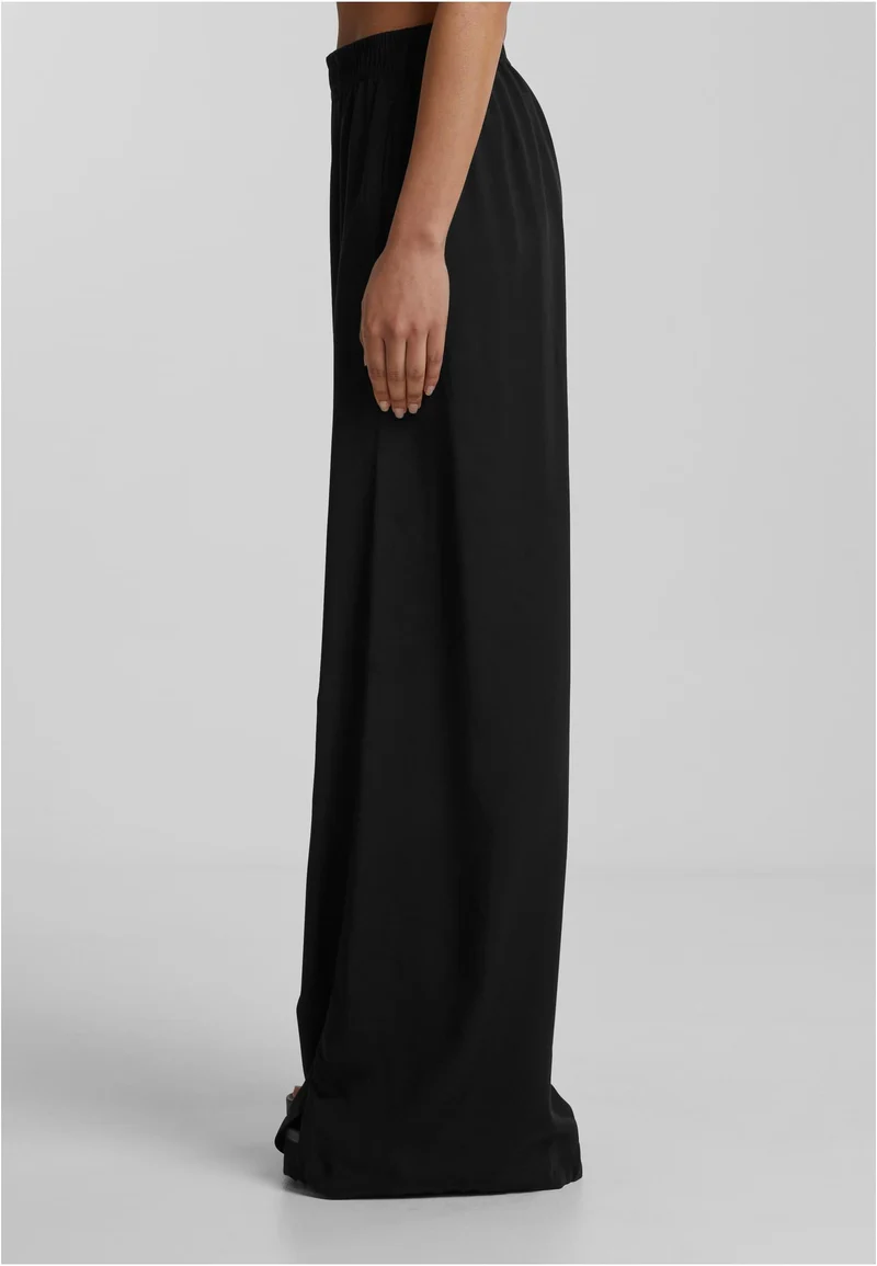UC Wide Leg Viscose Pants