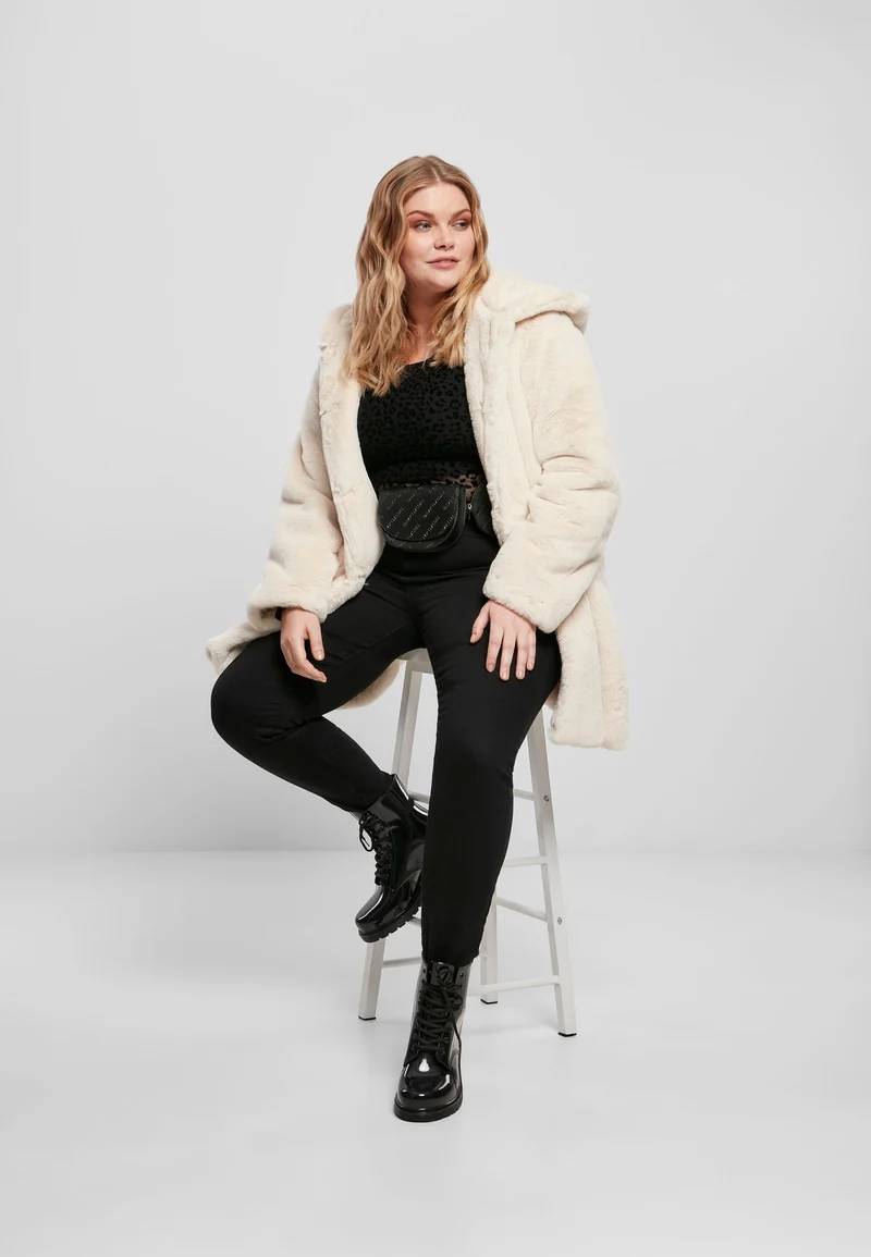 UC Hooded Teddy Coat