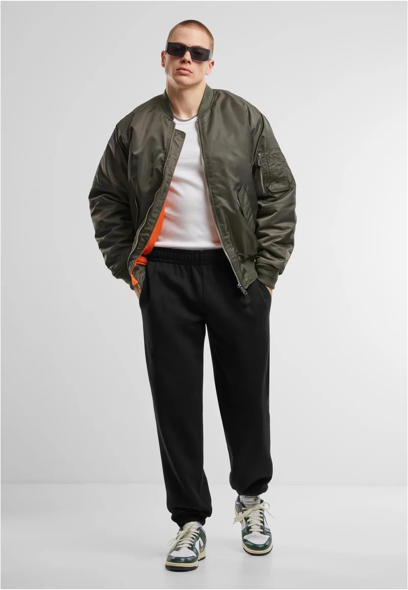 UC Basic Loose Sweatpants