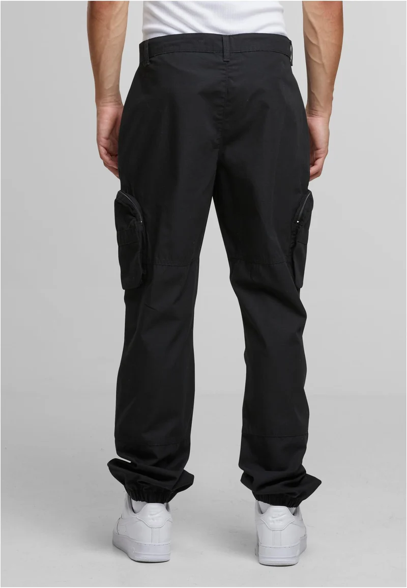 UC Loose Fit Cargo Pants