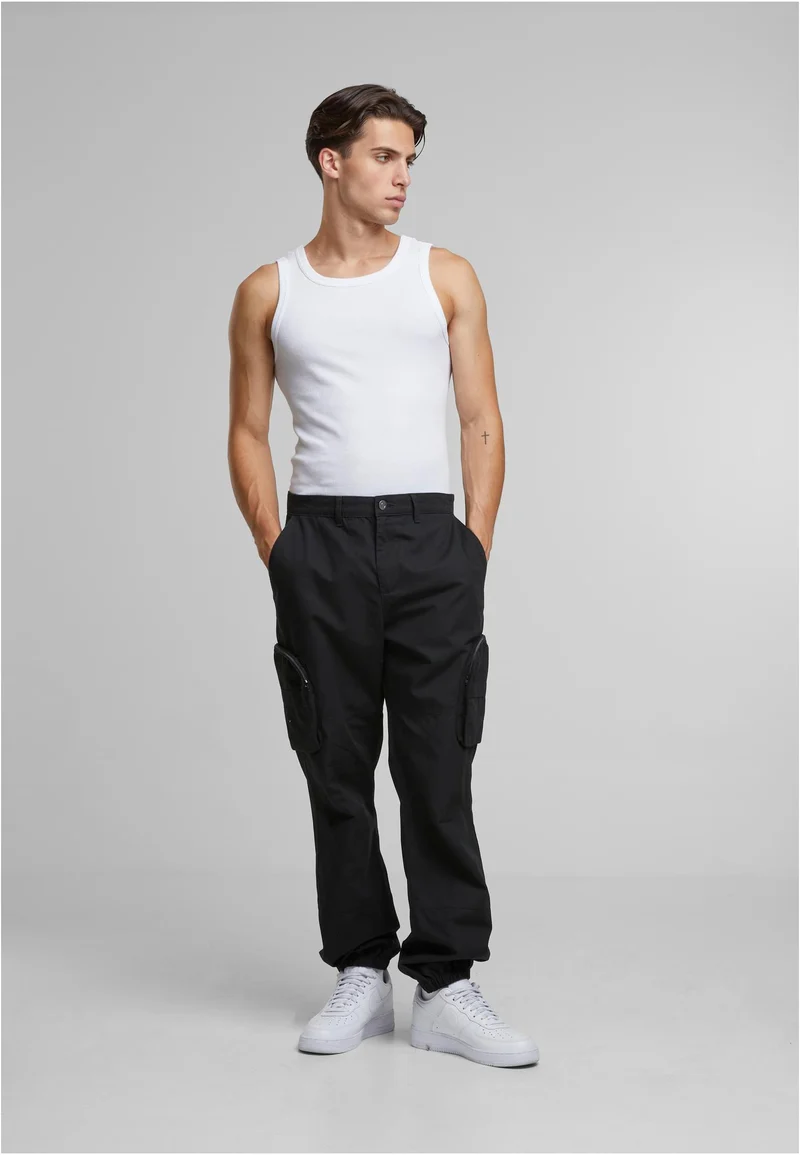 UC Loose Fit Cargo Pants
