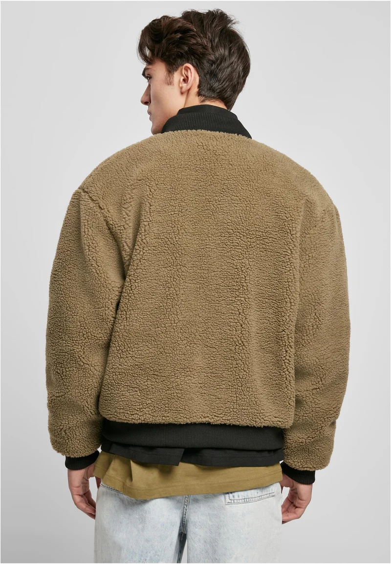 UC Boxy Sherpa Jacket