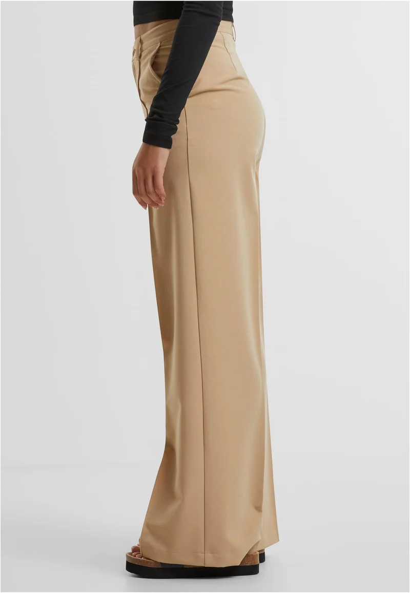 UC Wide Pleated Pants