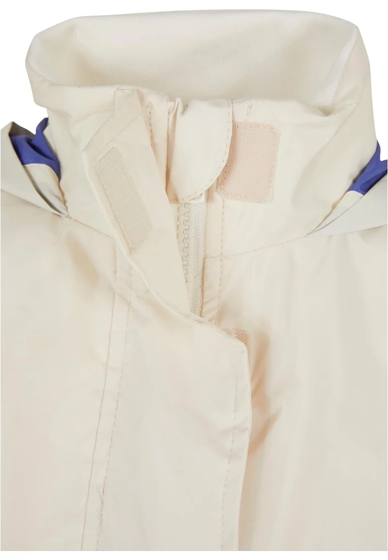 UC Girls Light 3-Tone Pull Over Jacket