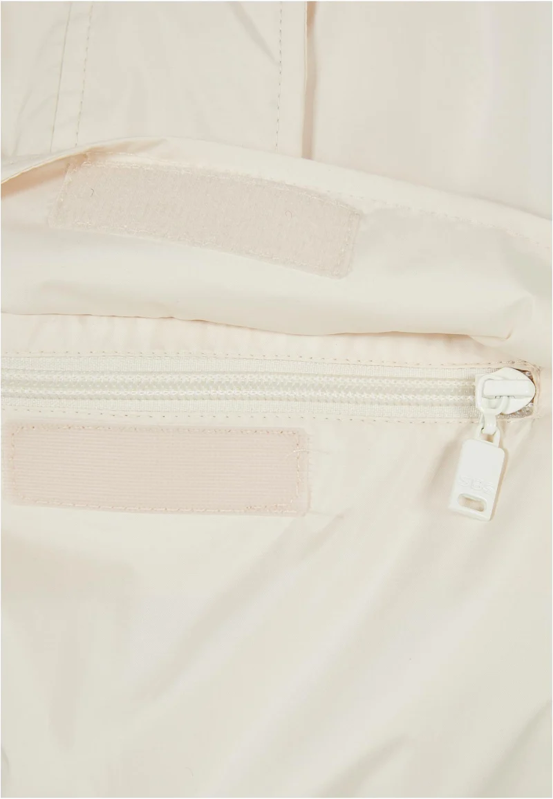 UC Girls Light 3-Tone Pull Over Jacket