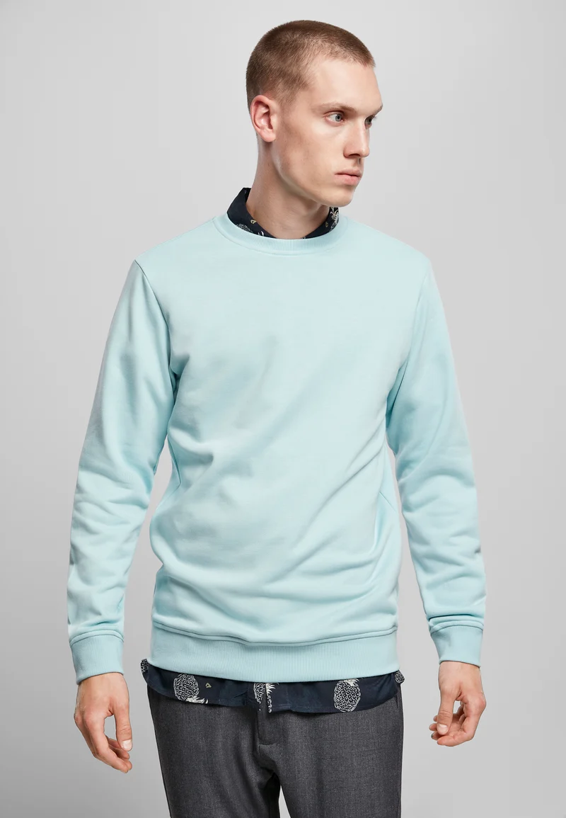 UC Basic Terry Crew