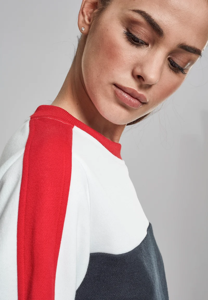 UC 3-Tone Stripe Crew