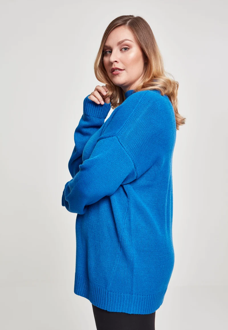 UC Oversize Turtleneck Sweater