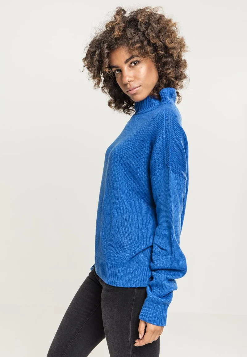 UC Oversize Turtleneck Sweater