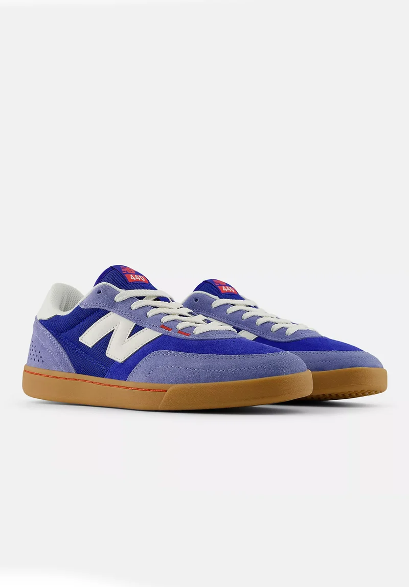 440 V2