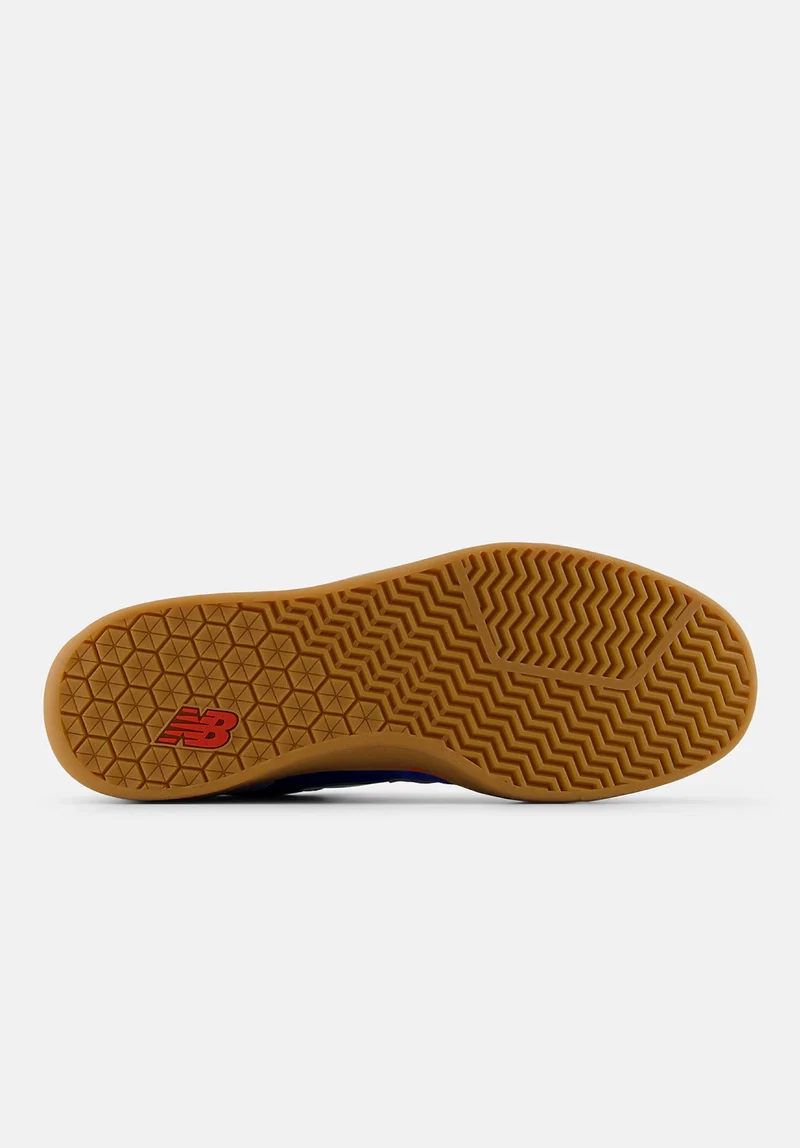 440 V2