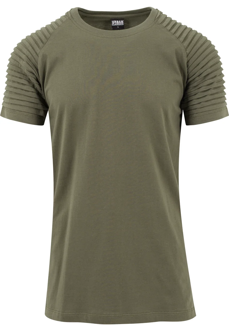 UC Pleat Raglan Tee
