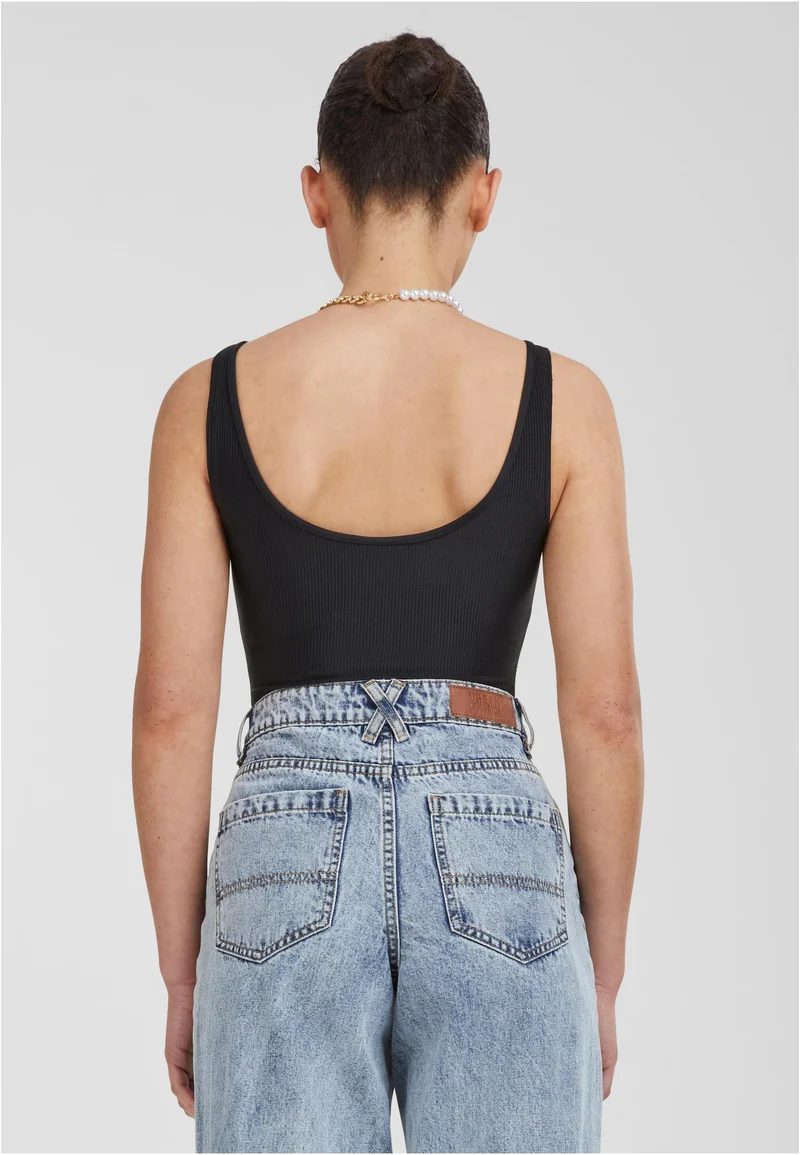 UC Shiny Rib Body