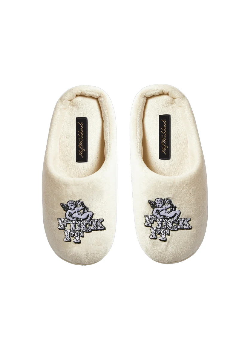 Divine Slipper