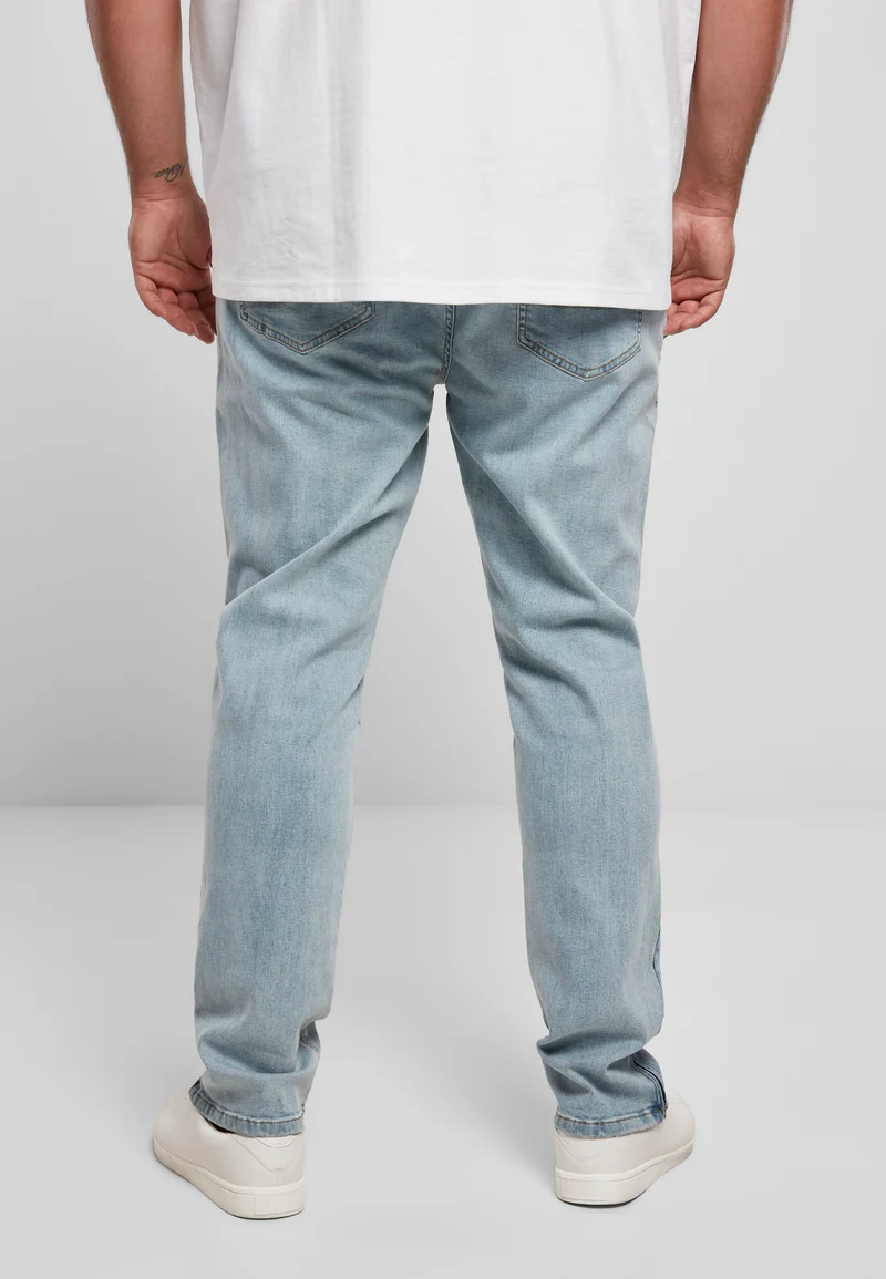 UC Slim Fit Zip Jeans