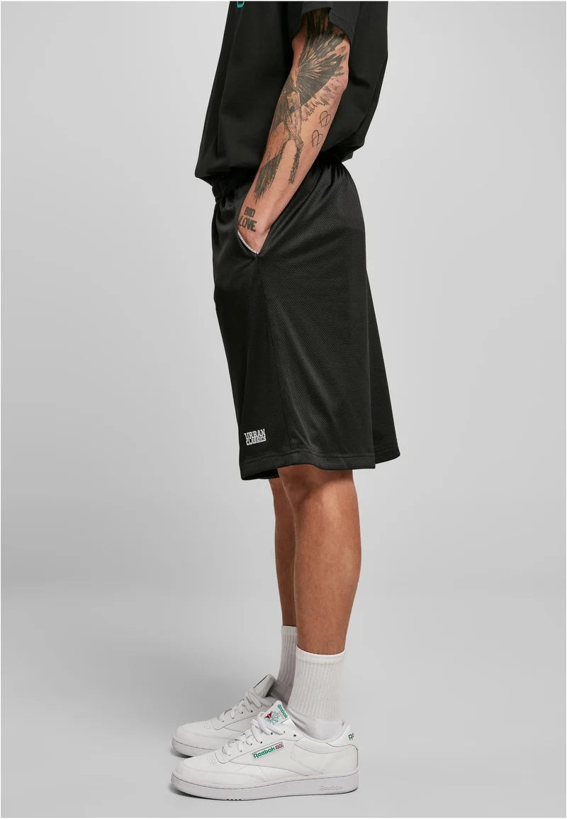 UC Basic Mesh Shorts