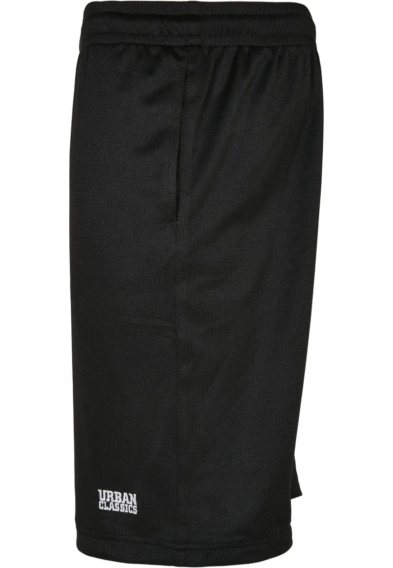 UC Basic Mesh Shorts