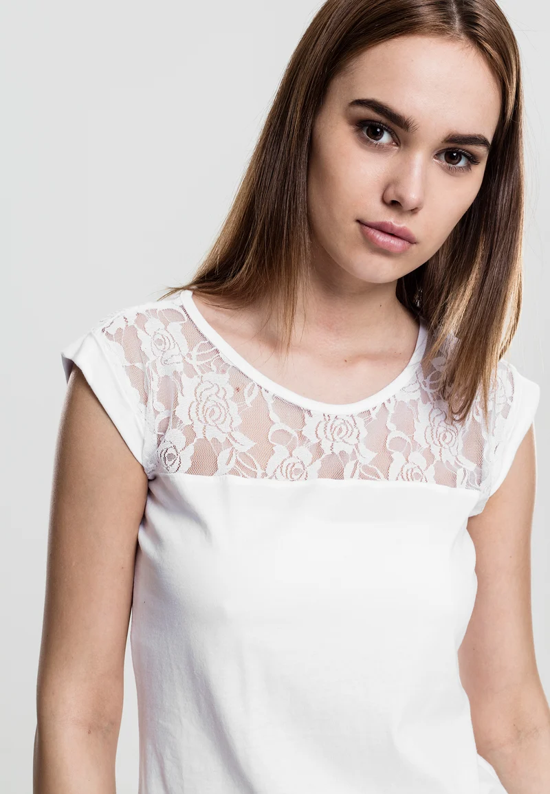 UC Top Laces Tee