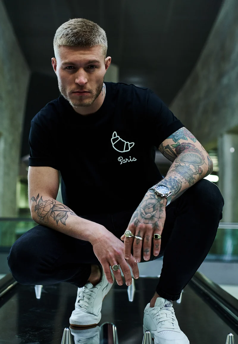 MT Paris Tee