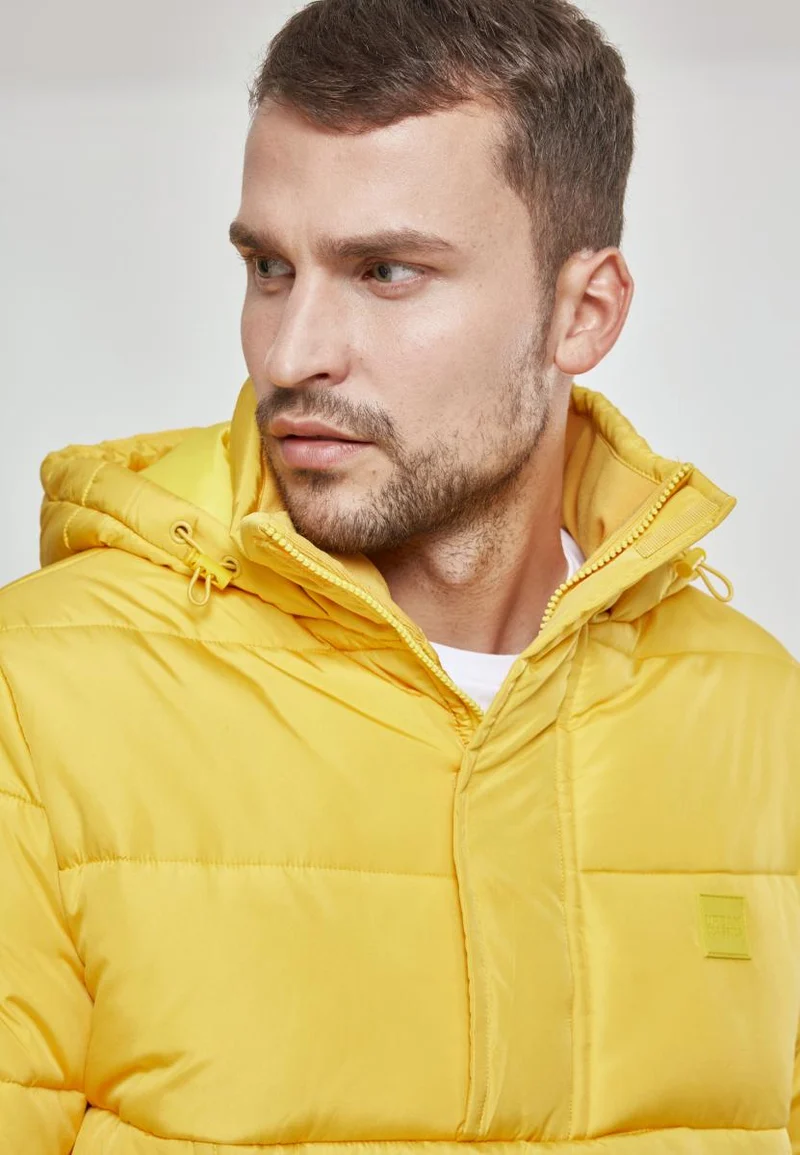 UC Pull Over Puffer Jacket