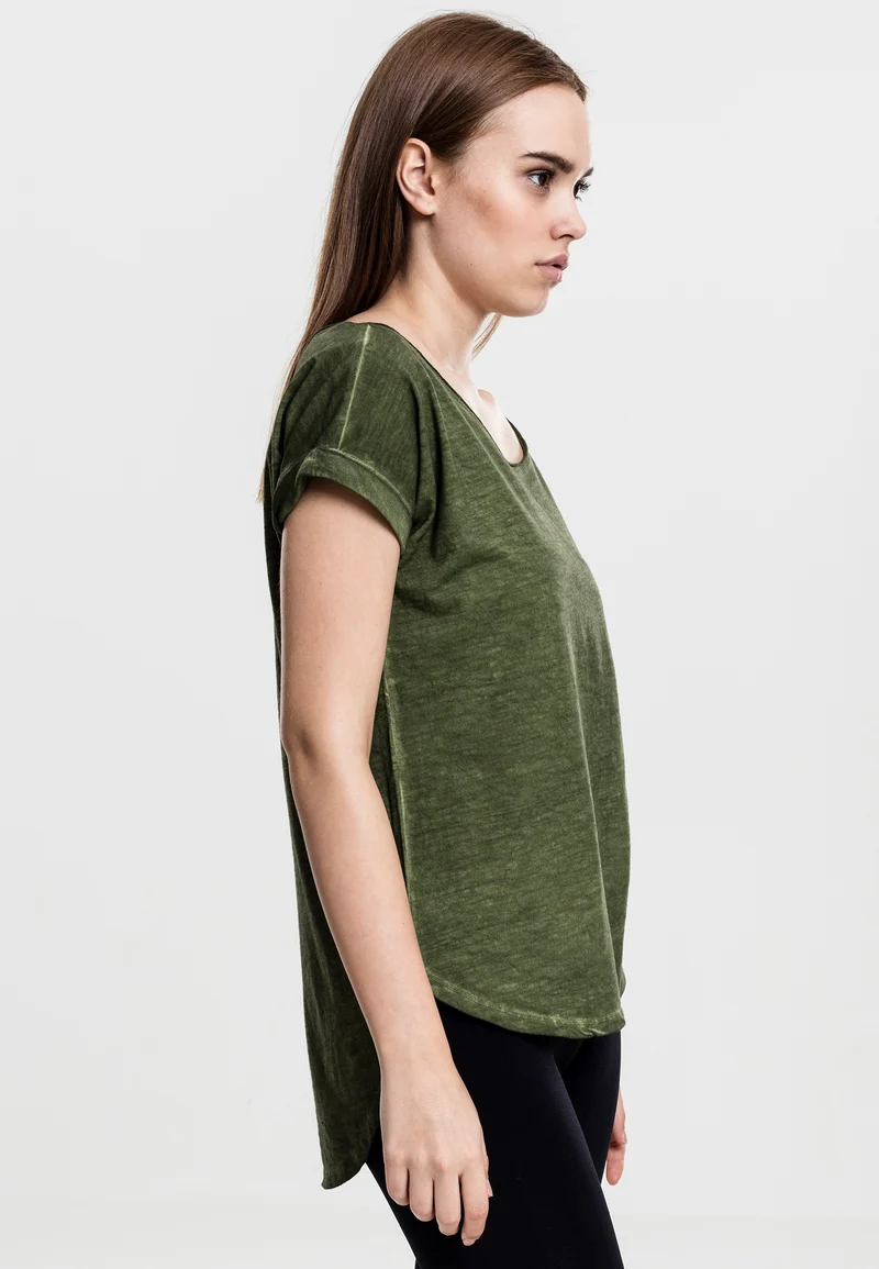UC Long Back Shaped Spray Dye Tee