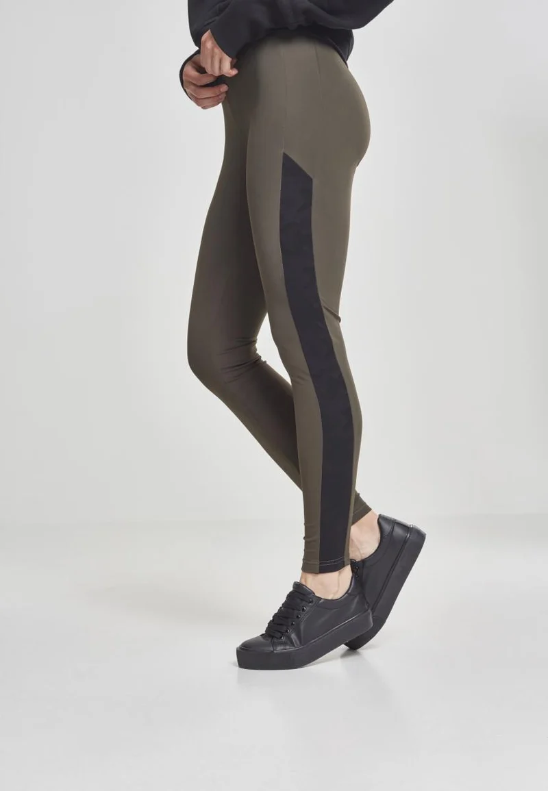 UC Jacquard Camo Striped Tights
