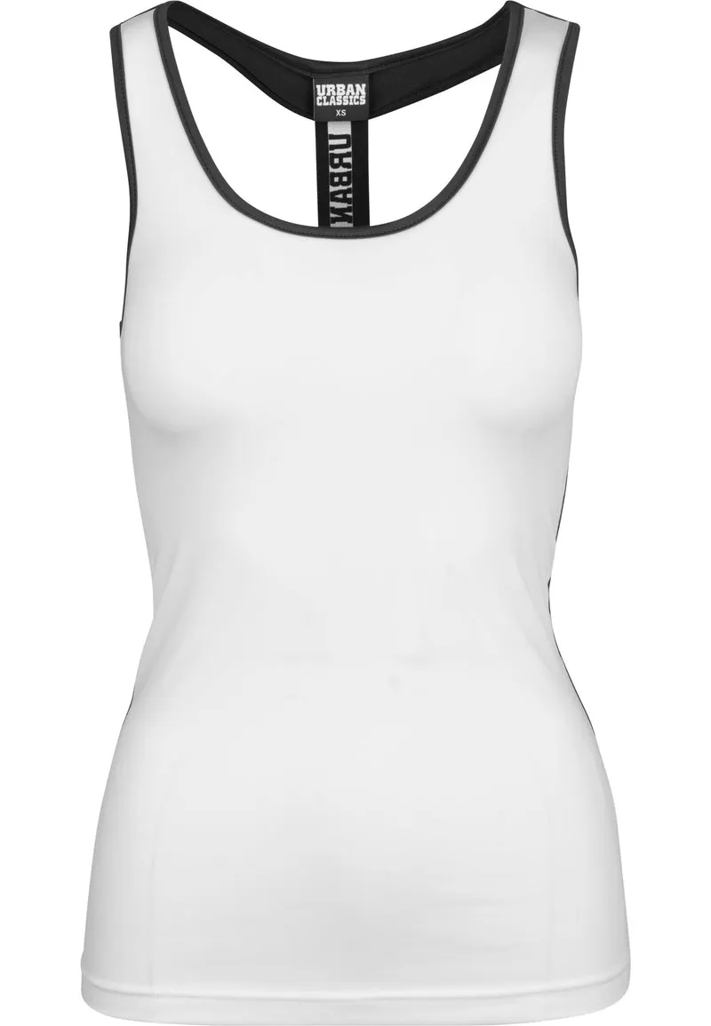UC Sports Top