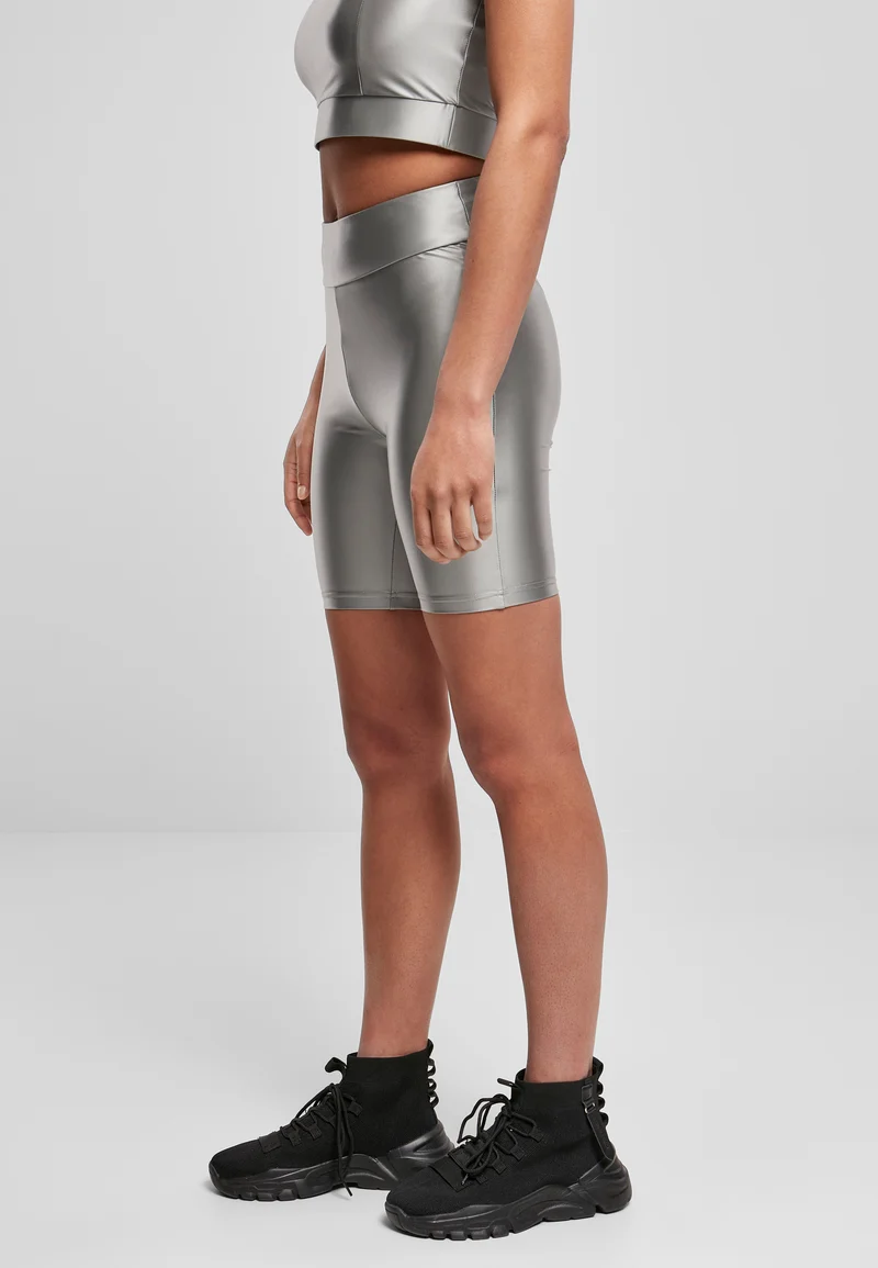 UC Highwaist Shiny Metallic Cycle Shorts