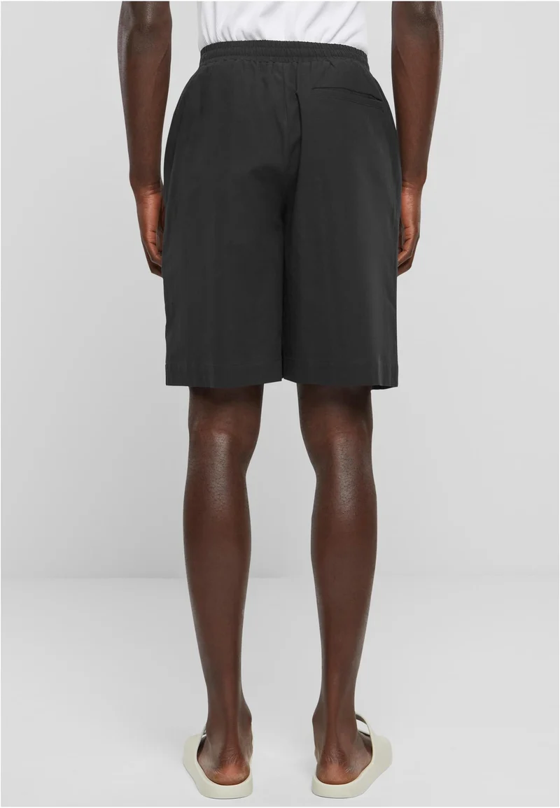 UC Wide Crepe Shorts