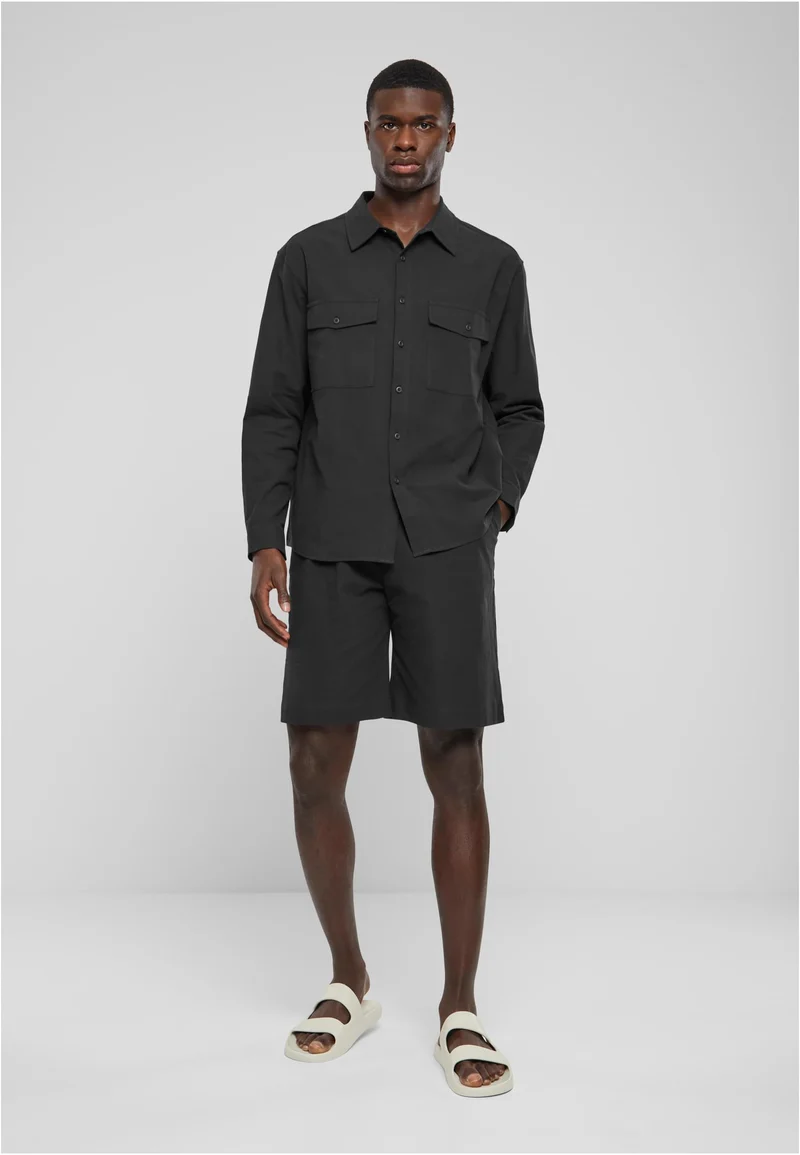UC Wide Crepe Shorts