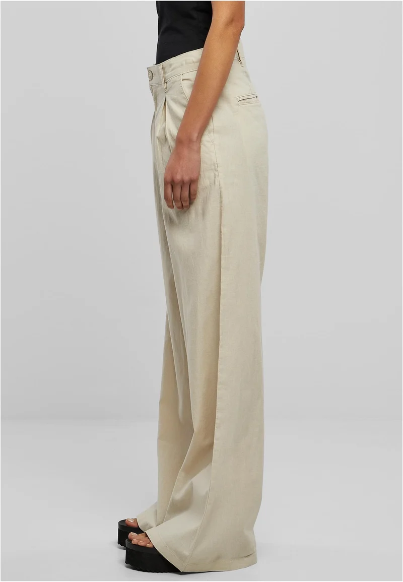 UC High Waisted Wide Leg Pants