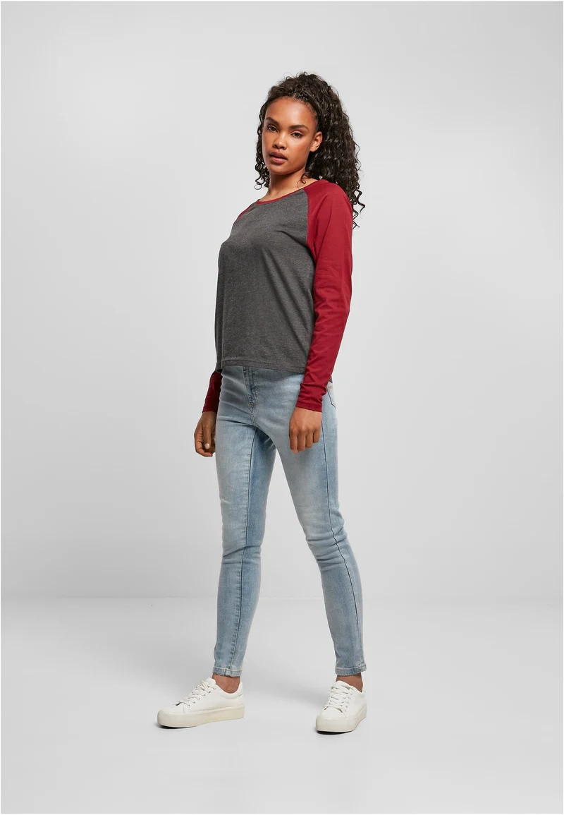 UC Contrast Raglan Longsleeve
