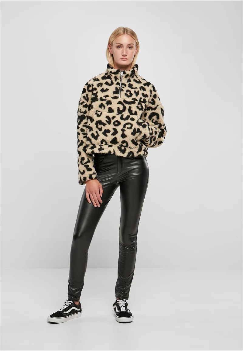 UC Short AOP Sherpa Sweater