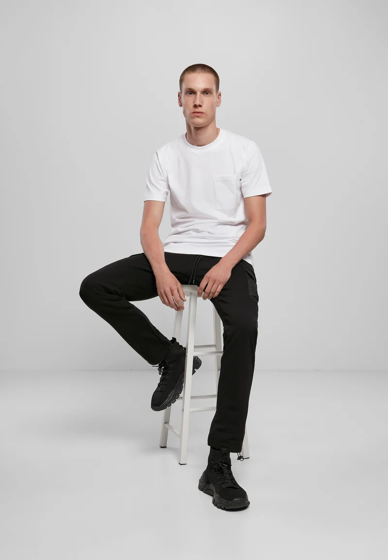 UC Organic Cotton Basic Pocket Tee